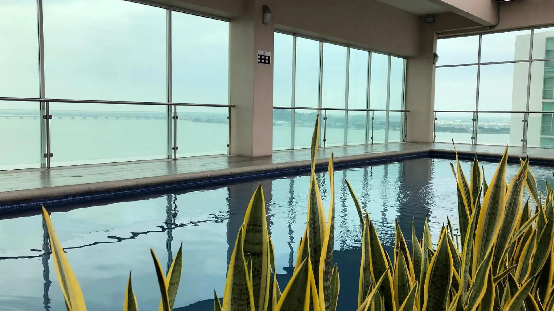 Apartments Puerto Santa Ana Guayaquil
